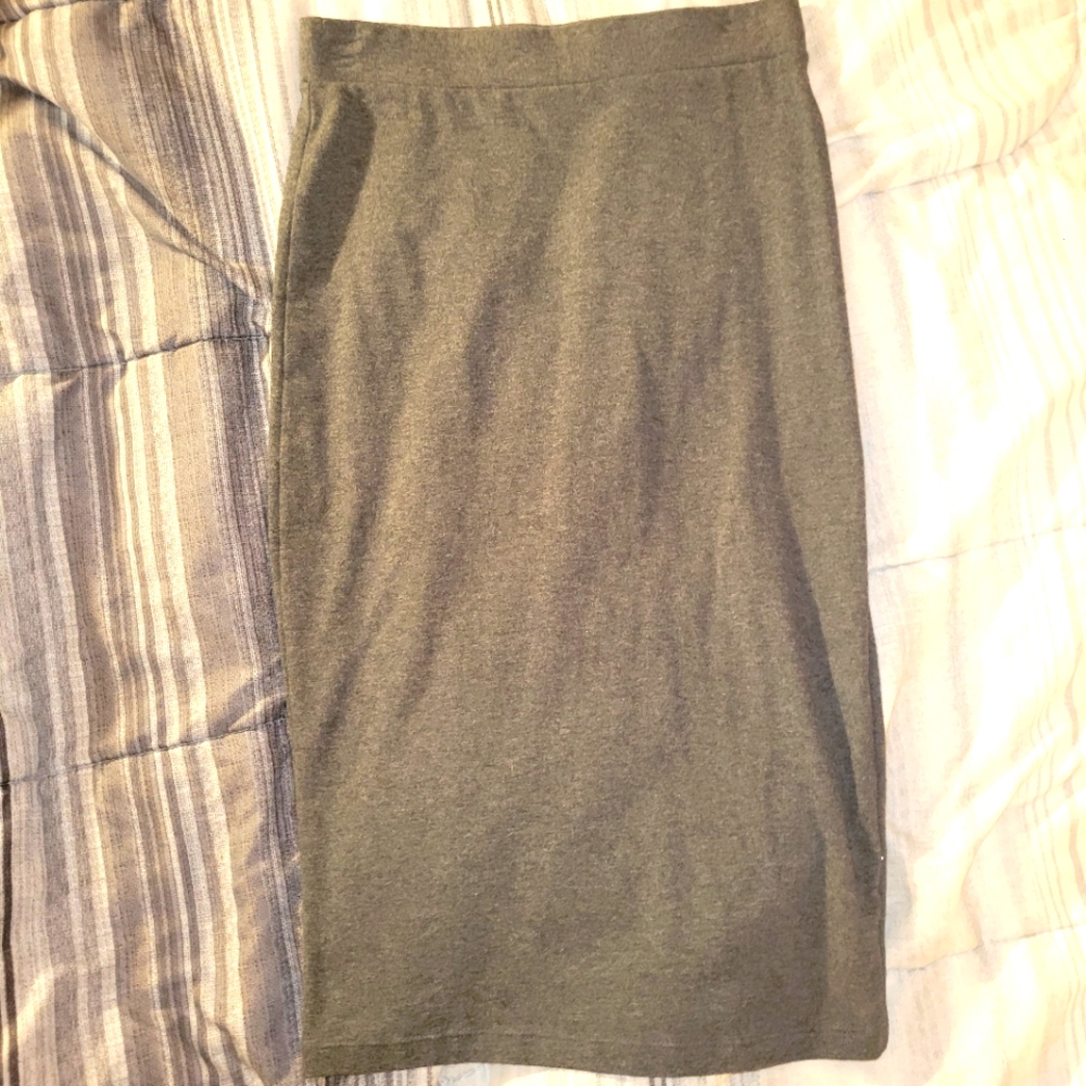 Gray skirt